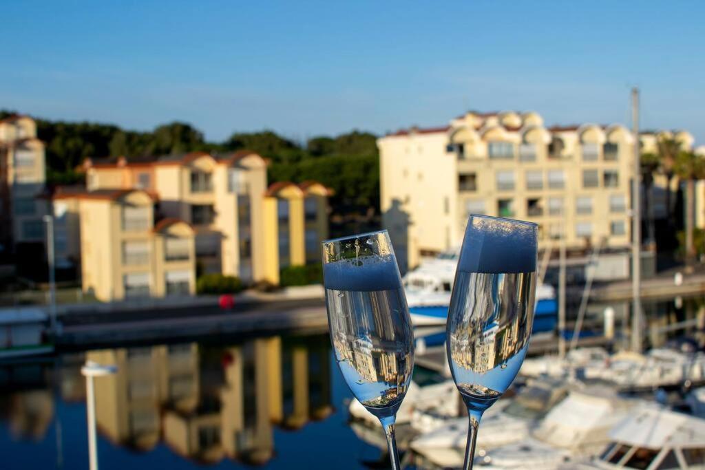 Mer Veilleuse Gruissan - Clim - Piscine Luaran gambar
