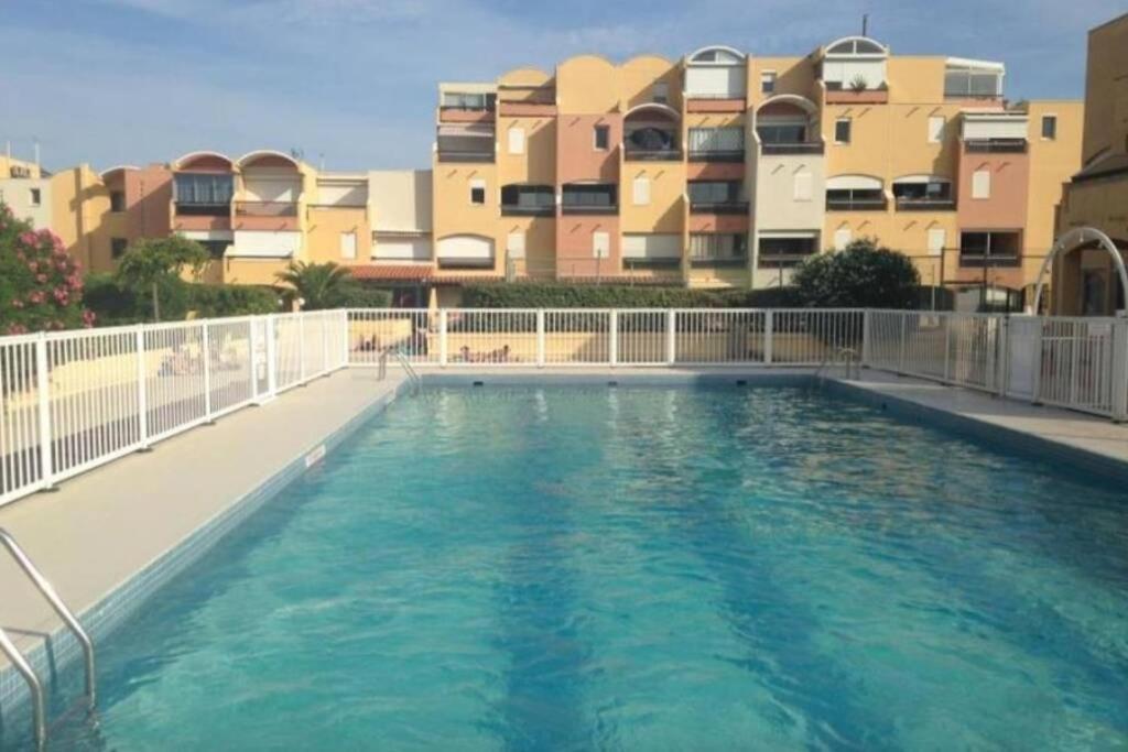 Mer Veilleuse Gruissan - Clim - Piscine Luaran gambar
